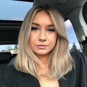 Meet your Posher, Katelyn